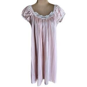 Vintage Miss Elaine Pastel Pink Nightie Lace Puffed Sleeve Midi Cottage Regency